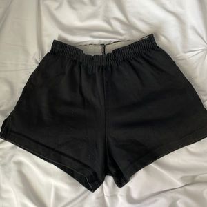 athletic shorts in black